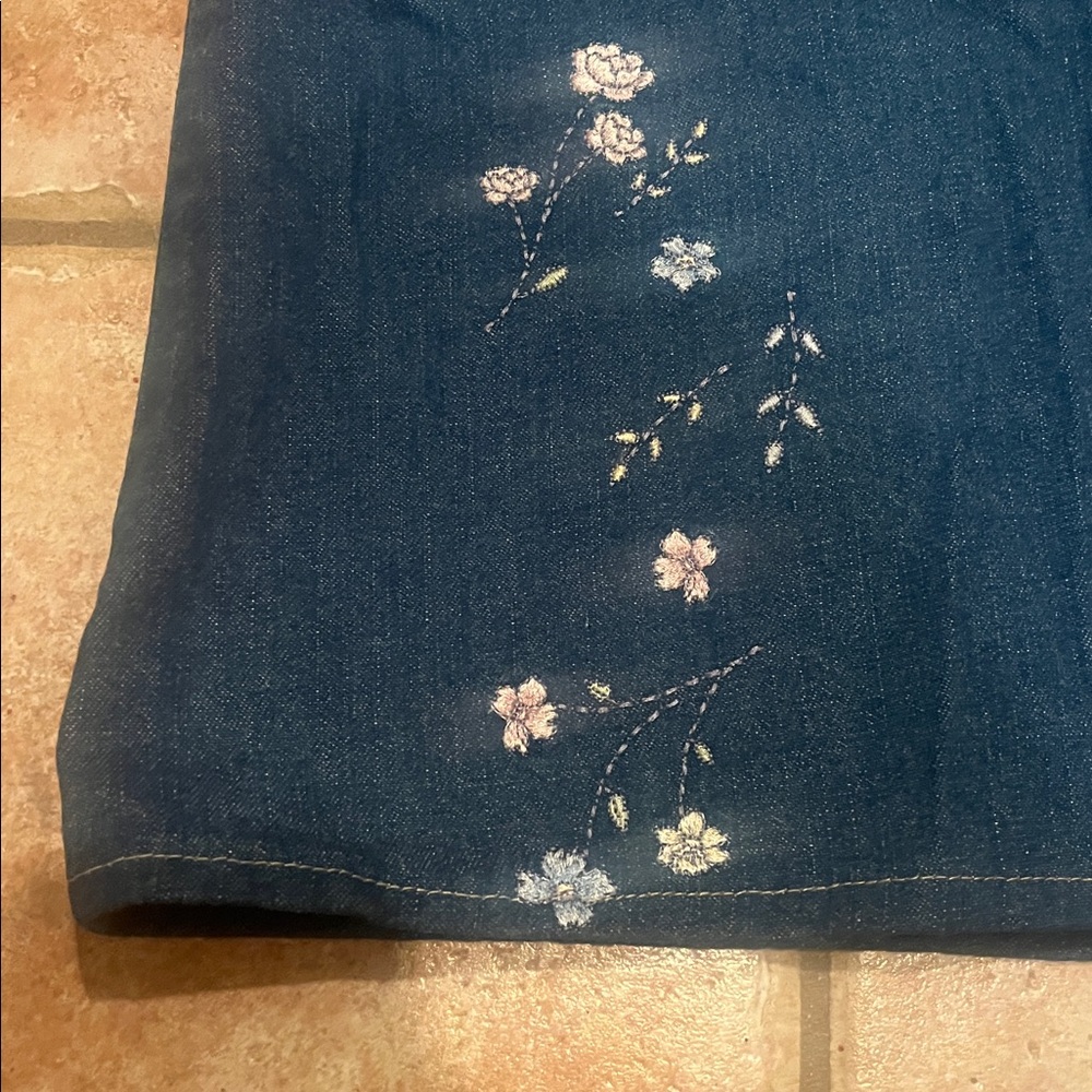 Vintage Disney Pooh Bear Floral Embroidered Denim Apron Dress. No tag SMALL - Picture 2 of 7